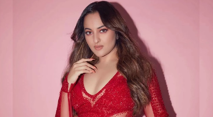 ‘উদ্দেশ্যপ্রণোদিতভাবে বিভাজনের চেষ্টা’, পহেলগাঁও ইস্যুতে সোনাক্ষী